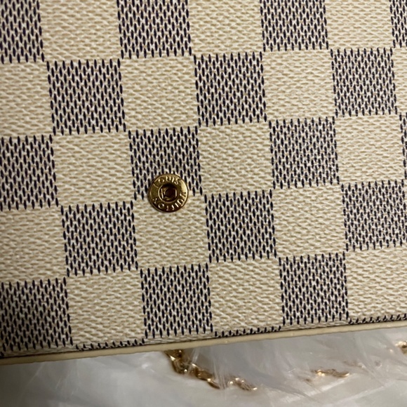 COPY - Louis Vuitton Felicie Bag - Picture 9 of 11
